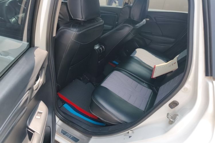 Used Honda Fit 2014 1.5L LX CVT Comfort Model Left Rear Seat