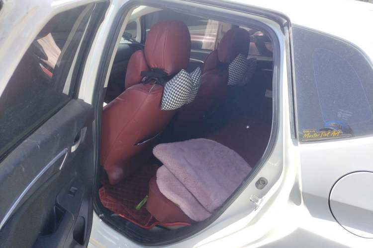 Used Honda Fit 2014 1.5L LX CVT Comfort Model Left Rear Seat