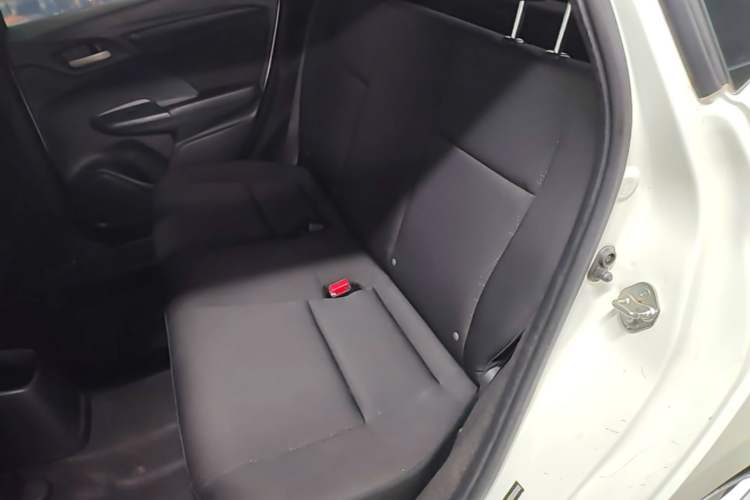 Used Honda Fit 2014 1.5L LX CVT Comfort Model Left Rear Seat