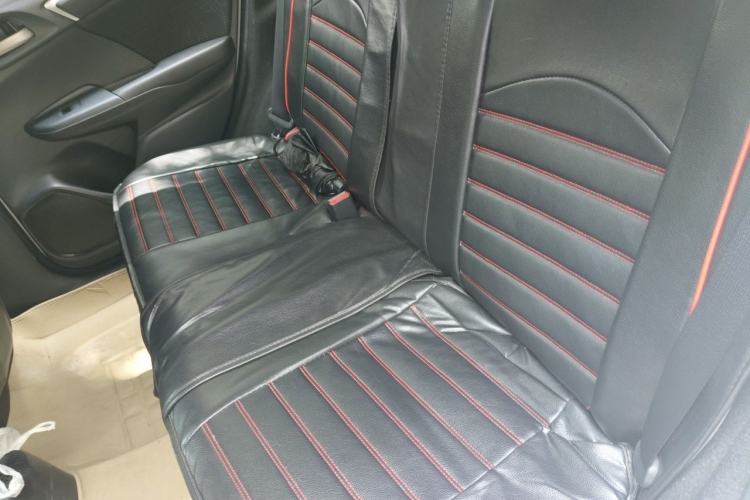 Used Honda Fit 2014 1.5L SE CVT Fashion Model Left Rear Seat