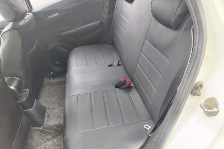 Used Honda Fit 2014 1.5L LX CVT Comfort Model Left Rear Seat