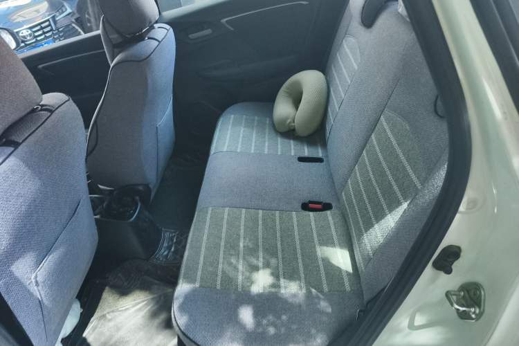 Used Honda Fit 2014 1.5L SE CVT Fashion Model Left Rear Seat