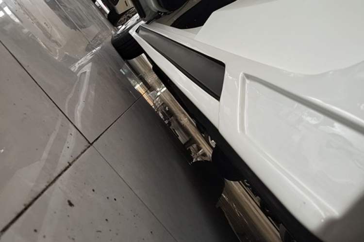 Used Honda Fit 2014 1.5L LX CVT Comfort Model Left Side Sill