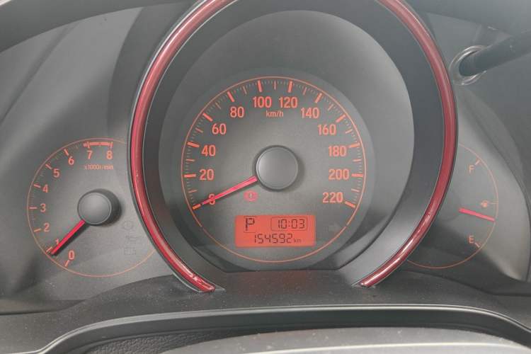 Used Honda Fit 2014 1.5L LX CVT Comfort Model Odometer Close Up