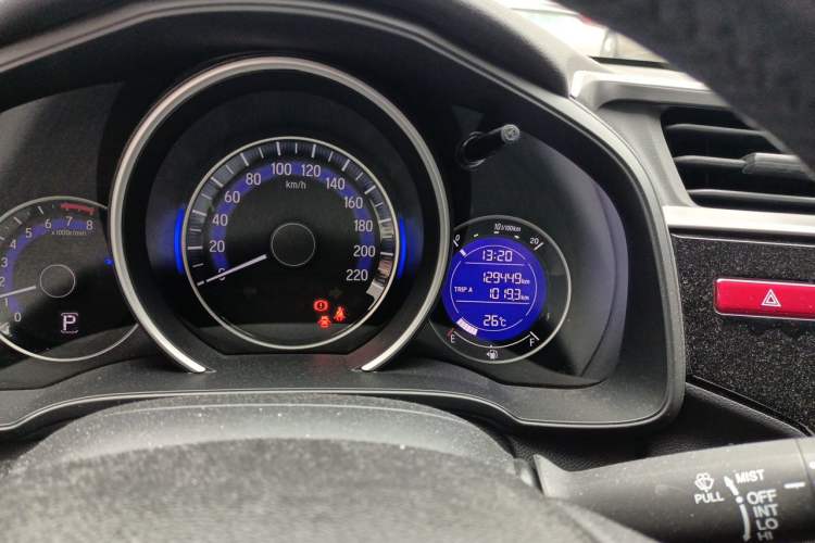 Used Honda Fit 2014 1.5L EXLI CVT Leading Model Odometer Close Up