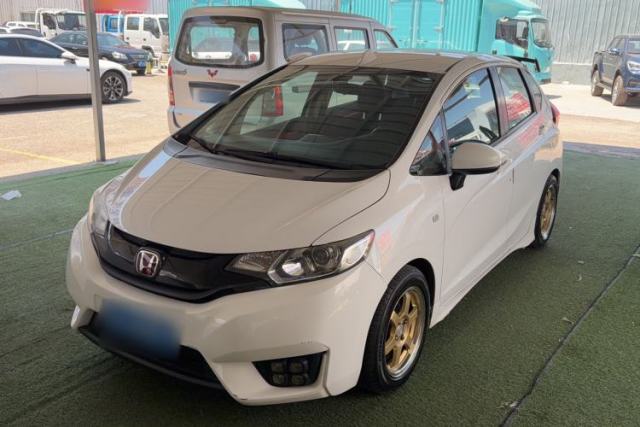 Used Honda Fit 2014 1.5L LX Manual Comfort Model