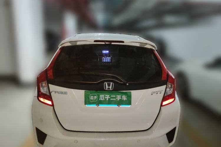 Used Honda Fit 2014 1.5L SE CVT Fashion Model Rear