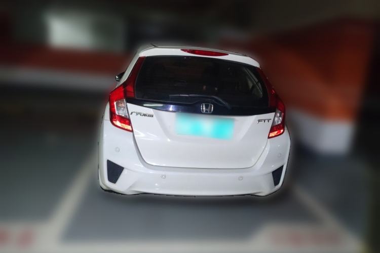 Used Honda Fit 2014 1.5L SE CVT Fashion Model Rear