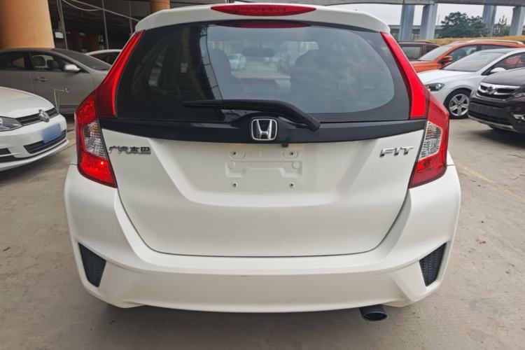 Used Honda Fit 2014 1.5L LX Manual Comfort Model Rear
