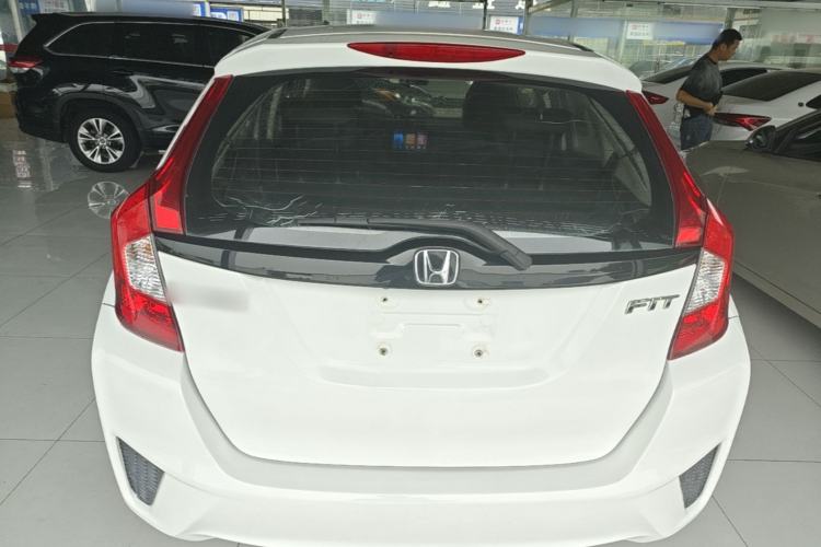 Used Honda Fit 2014 1.5L LX CVT Comfort Model Rear