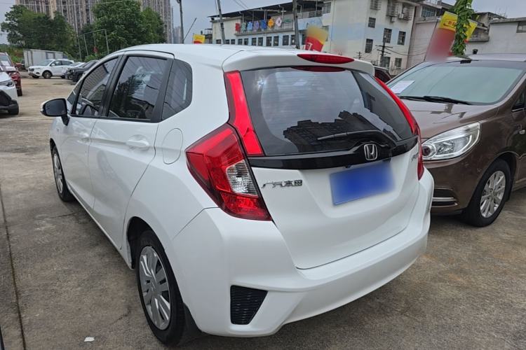 Used Honda Fit 2014 1.5L LX CVT Comfort Model Rear Left 45 Deg