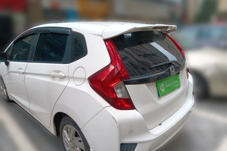 Used Honda Fit 2014 1.5L SE CVT Fashion Model Rear Left 45 Deg