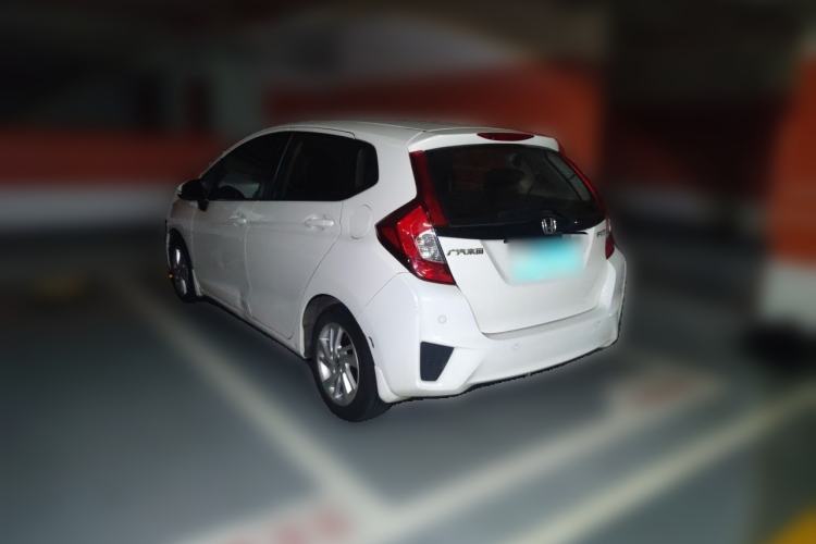Used Honda Fit 2014 1.5L SE CVT Fashion Model Rear Left 45 Deg