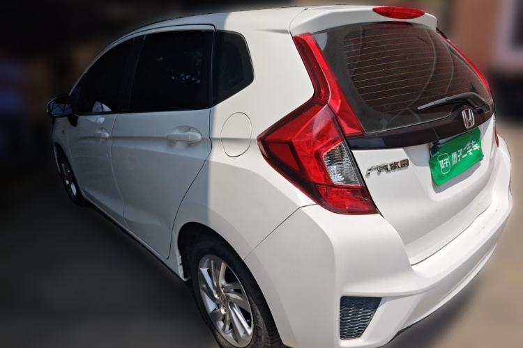 Used Honda Fit 2014 1.5L LX Manual Comfort Model Rear Left 45 Deg