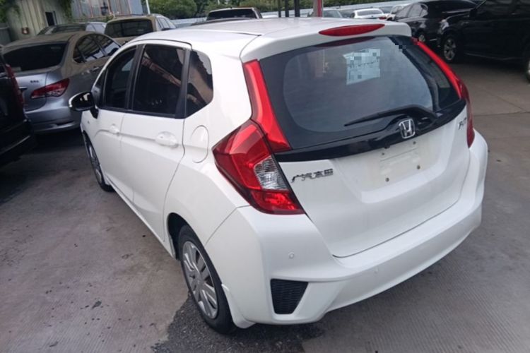Used Honda Fit 2014 1.5L LX CVT Comfort Model Rear Left 45 Deg