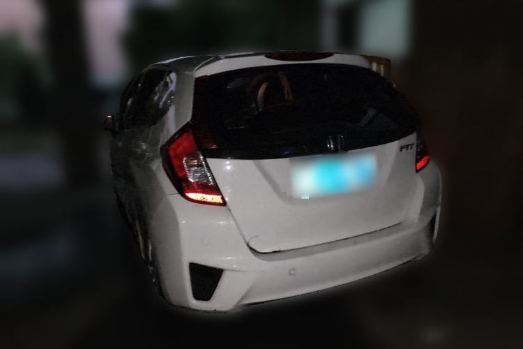 Used Honda Fit 2014 1.5L SE CVT Fashion Model Rear Left 45 Deg