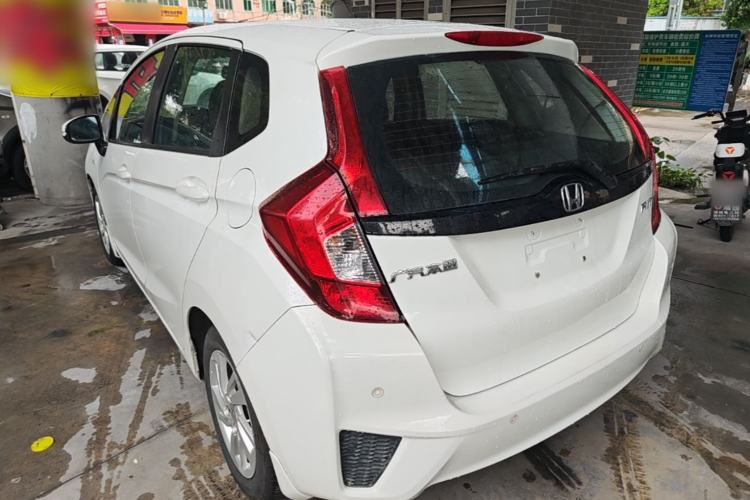 Used Honda Fit 2014 1.5L LX CVT Comfort Model Rear Left 45 Deg