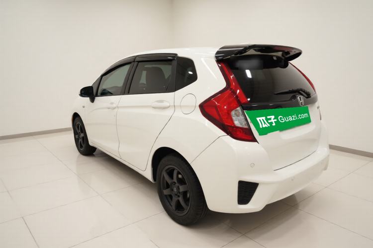 Used Honda Fit 2014 1.5L LX CVT Comfort Model Rear Left 45 Deg