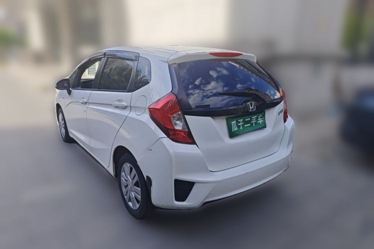 Used Honda Fit 2014 1.5L LX CVT Comfort Model Rear Left 45 Deg