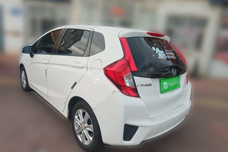 Used Honda Fit 2014 1.5L SE CVT Fashion Model Rear Left 45 Deg