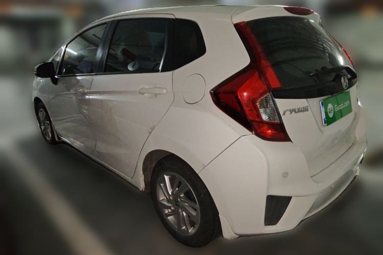 Used Honda Fit 2014 1.5L SE CVT Fashion Model Rear Left 45 Deg