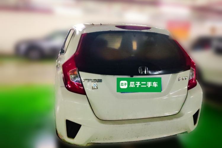 Used Honda Fit 2014 1.5L LX CVT Comfort Model Rear Left 45 Deg
