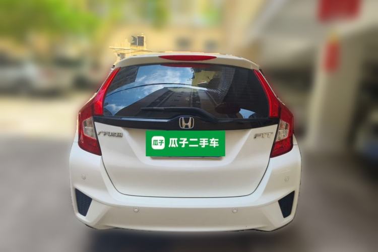 Used Honda Fit 2014 1.5L SE CVT Fashion Model Rear