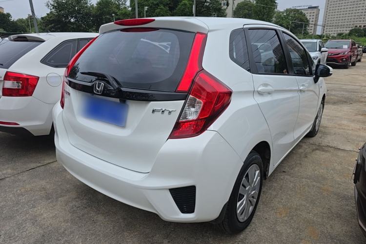 Used Honda Fit 2014 1.5L LX CVT Comfort Model Rear Right 45 Deg