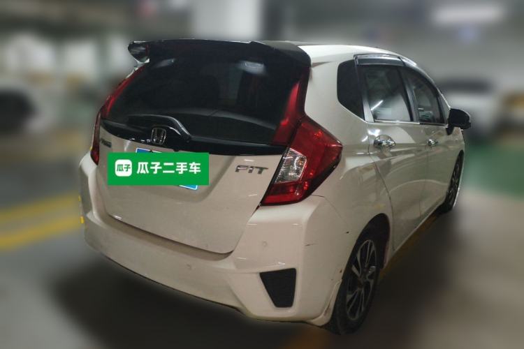 Used Honda Fit 2014 1.5L LX CVT Comfort Model Rear Right 45 Deg