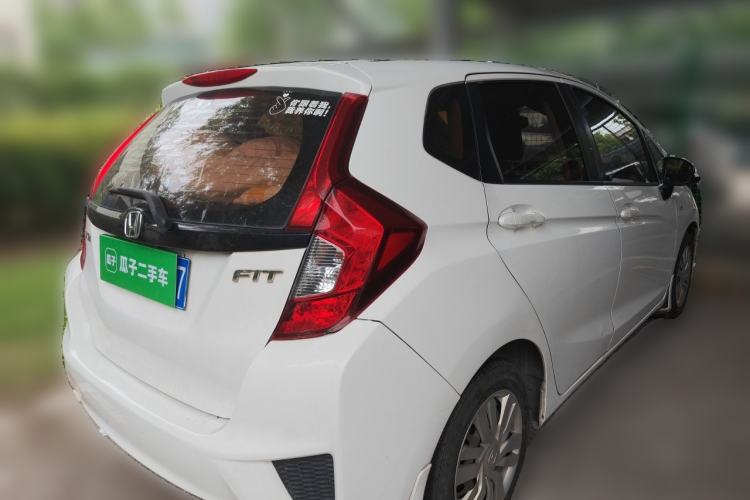 Used Honda Fit 2014 1.5L LX CVT Comfort Model Rear Right 45 Deg
