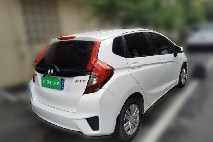 Used Honda Fit 2014 1.5L LX CVT Comfort Model Rear Right 45 Deg