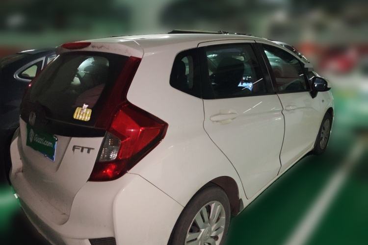 Used Honda Fit 2014 1.5L LX CVT Comfort Model Rear Right 45 Deg