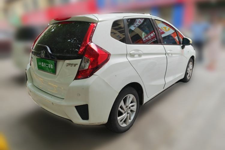 Used Honda Fit 2014 1.5L LX CVT Comfort Model Rear Right 45 Deg