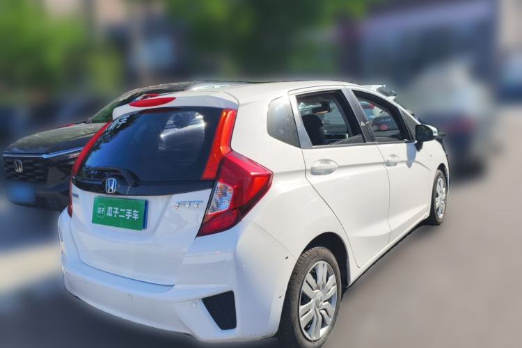 Used Honda Fit 2014 1.5L LX CVT Comfort Model Rear Right 45 Deg