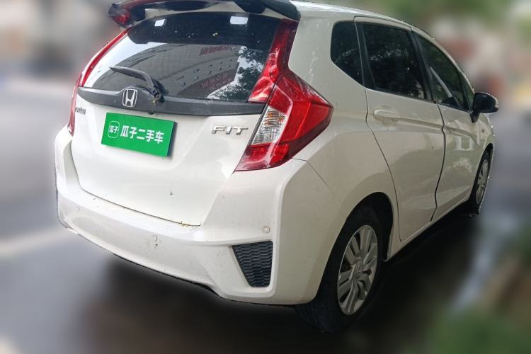 Used Honda Fit 2014 1.5L LX CVT Comfort Model Rear Right 45 Deg