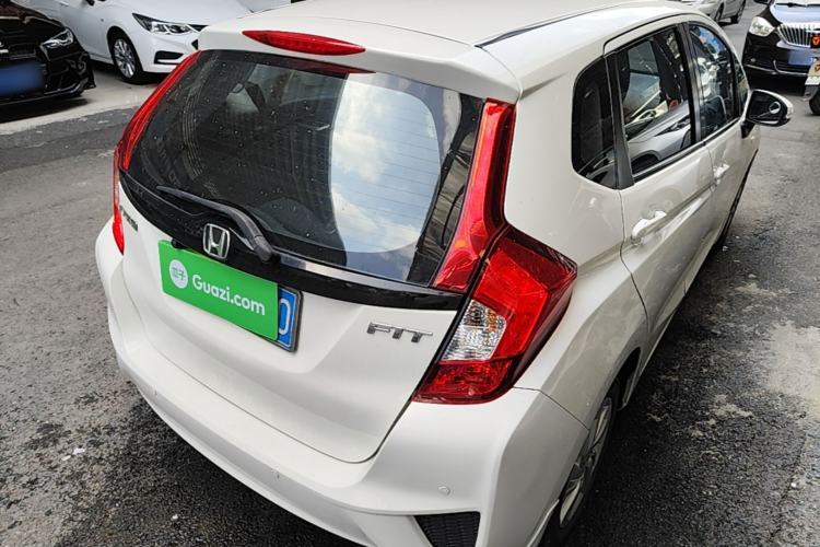 Used Honda Fit 2014 1.5L LX CVT Comfort Model Rear Right 45 Deg