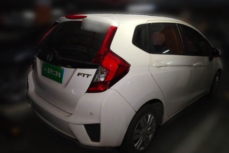 Used Honda Fit 2014 1.5L LX CVT Comfort Model Rear Right 45 Deg