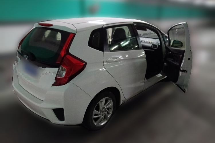 Used Honda Fit 2014 1.5L LX CVT Comfort Model Rear Right 45 Deg