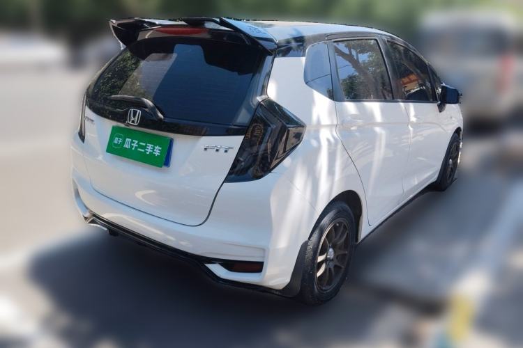 Used Honda Fit 2014 1.5L LX CVT Comfort Model Rear Right 45 Deg