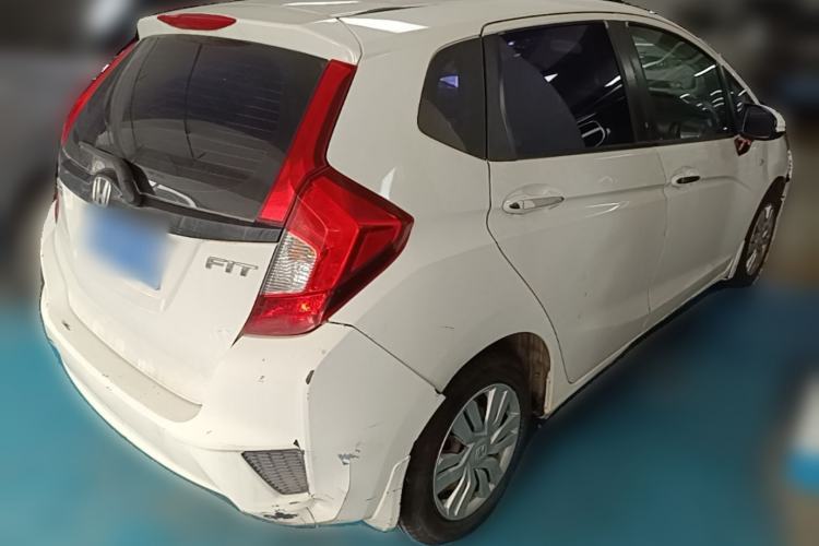 Used Honda Fit 2014 1.5L LX CVT Comfort Model Rear Right 45 Deg