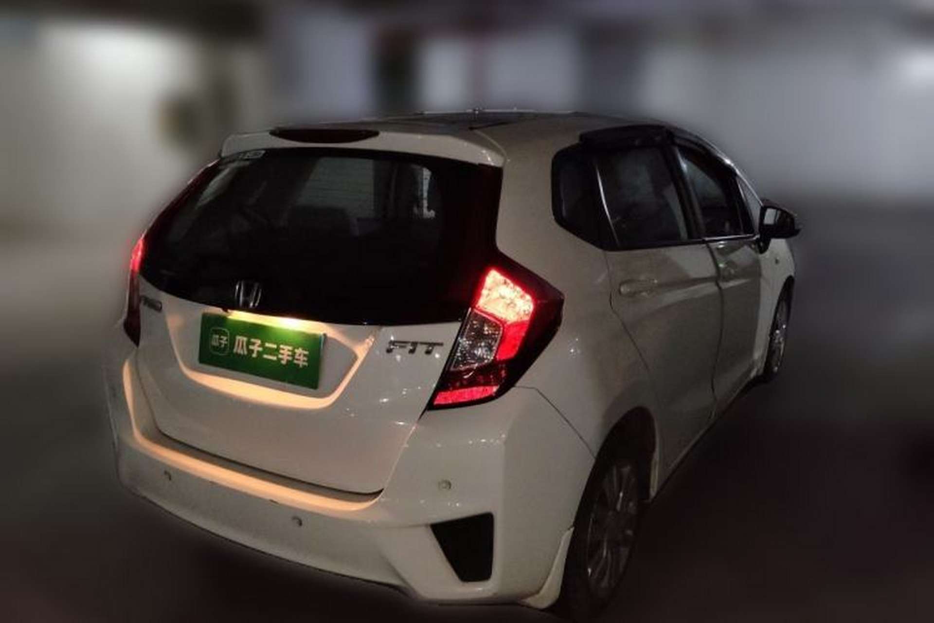 Used Honda Fit 2014 1.5L LX CVT Comfort Model Rear Right 45 Deg