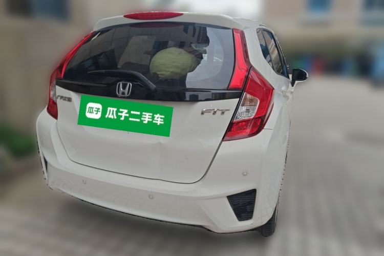Used Honda Fit 2014 1.5L LX CVT Comfort Model Rear Right 45 Deg