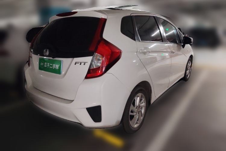 Used Honda Fit 2014 1.5L LX CVT Comfort Model Rear Right 45 Deg