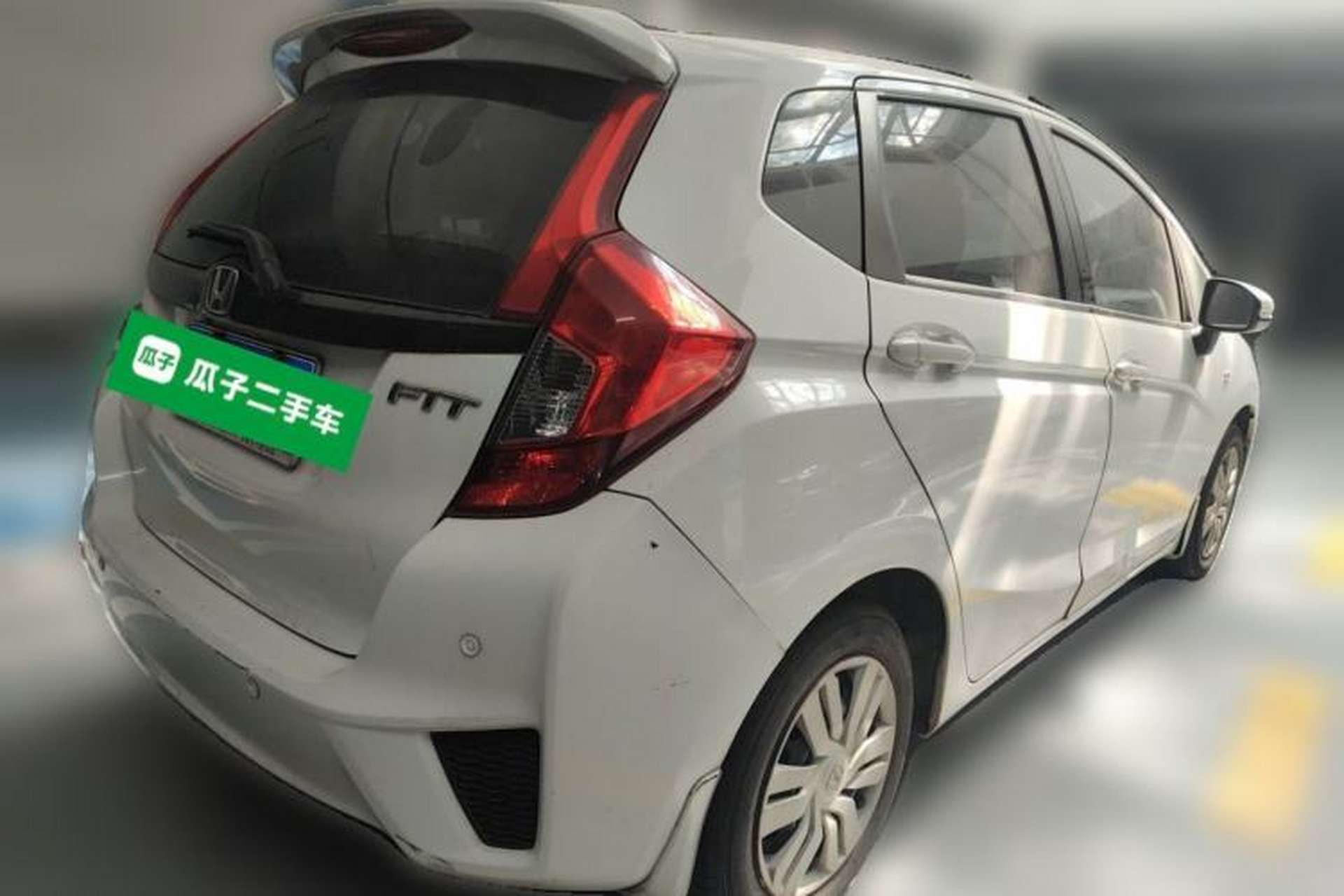 Used Honda Fit 2014 1.5L LX Manual Comfort Model Rear Right 45 Deg