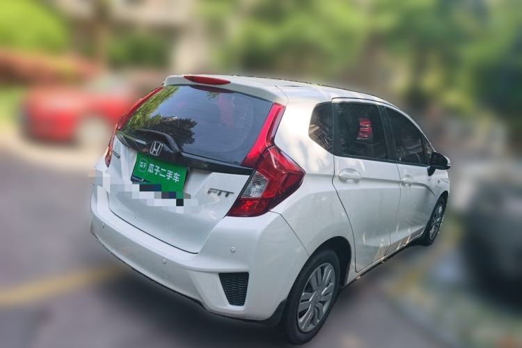 Used Honda Fit 2014 1.5L LX CVT Comfort Model Rear Right 45 Deg