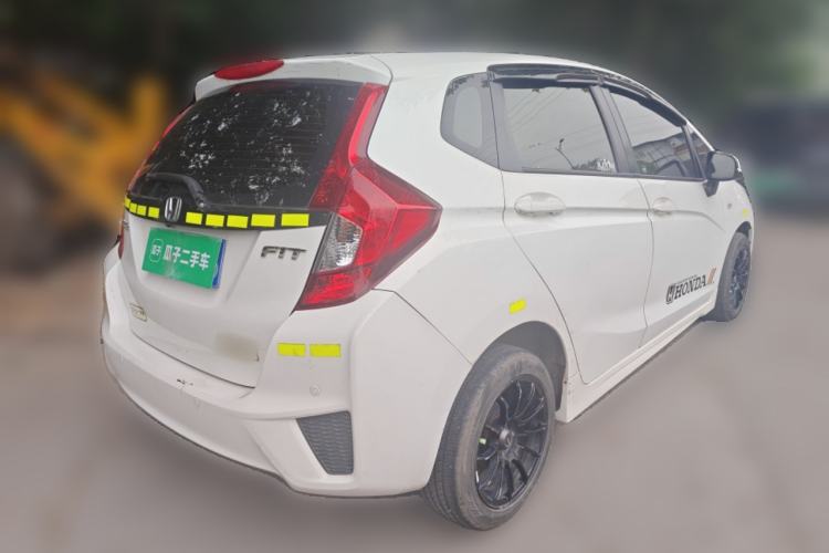 Used Honda Fit 2014 1.5L LX CVT Comfort Model Rear Right 45 Deg