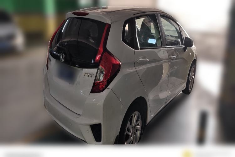 Used Honda Fit 2014 1.5L LX CVT Comfort Model Rear Right 45 Deg