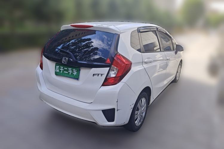 Used Honda Fit 2014 1.5L LX CVT Comfort Model Rear Right 45 Deg