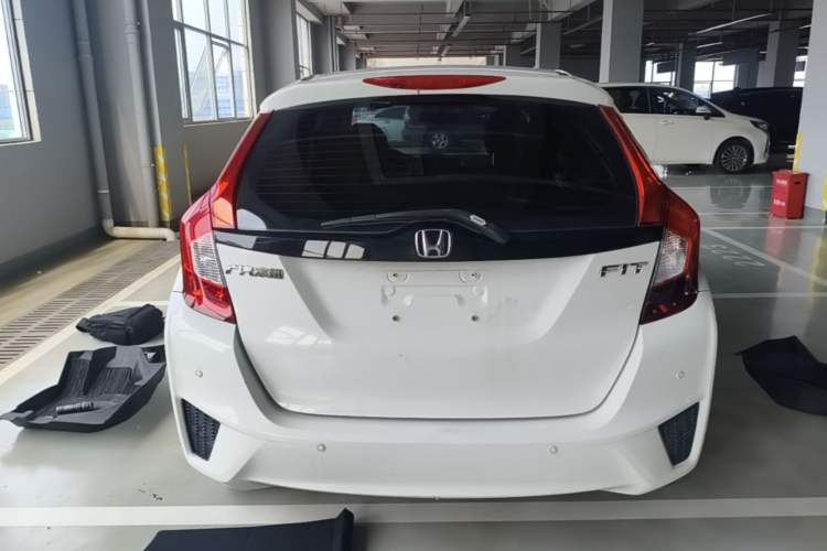 Used Honda Fit 2014 1.5L LX CVT Comfort Model Rear