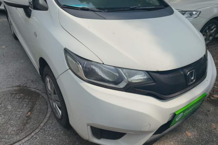 Used Honda Fit 2014 1.5L LX CVT Comfort Model Right Front Headlight